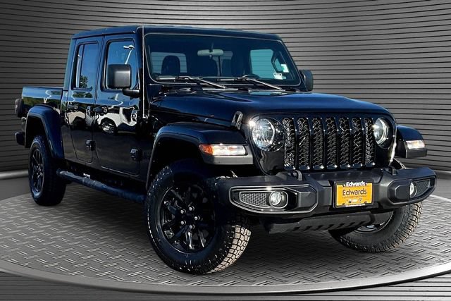 Used 2022 Jeep Gladiator Sport AWD/4WD image 3