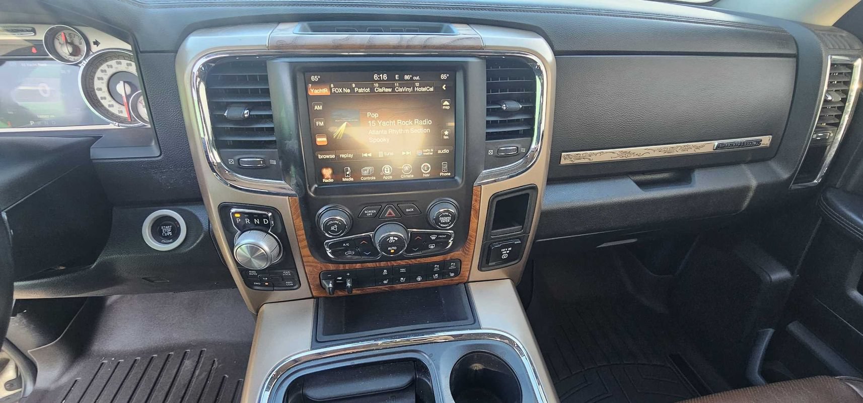 Used 2016 RAM 1500 Laramie Longhorn w/ Convenience Group AWD/4WD image 28