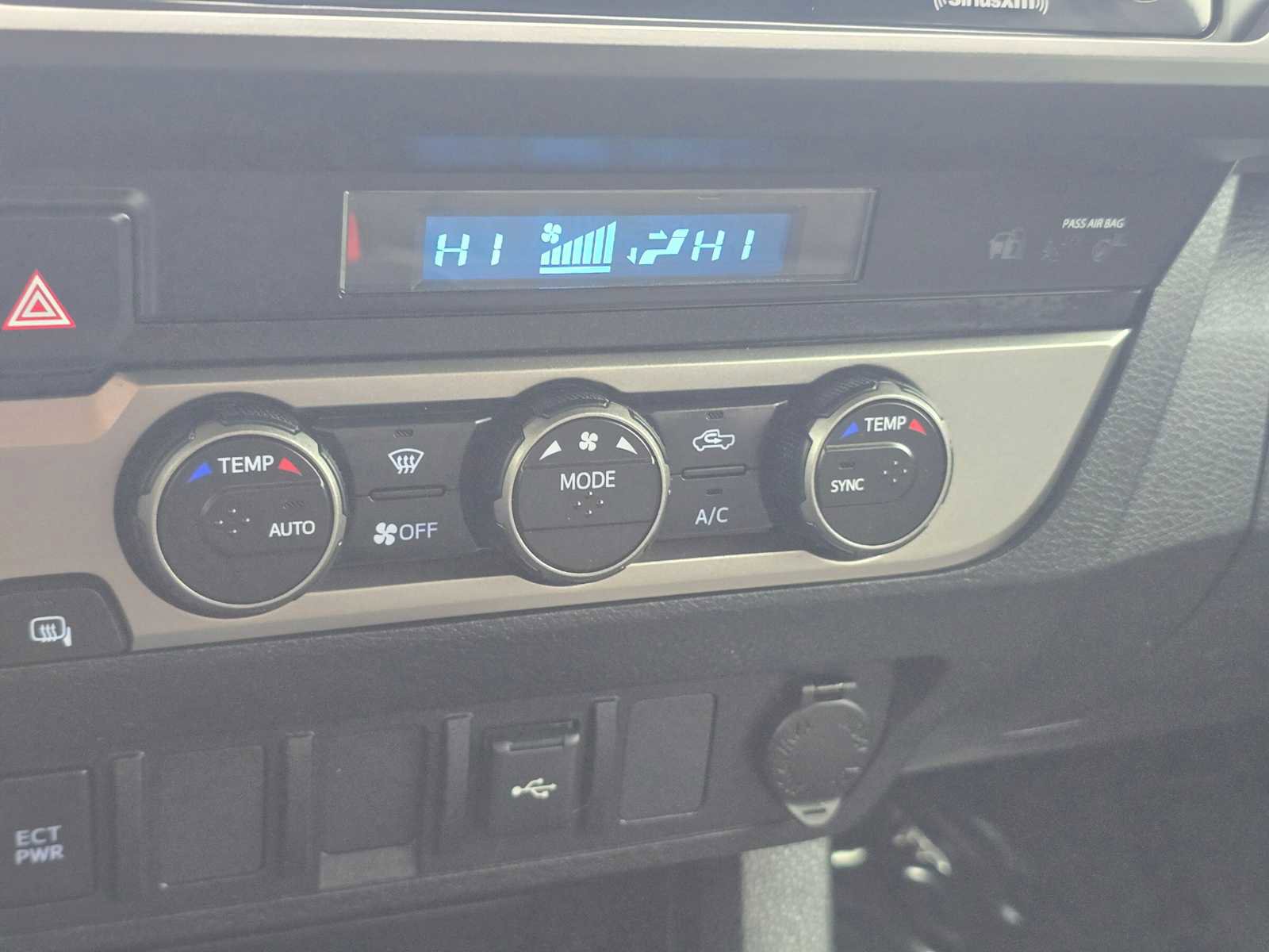 Certified 2023 Toyota Tacoma SR AWD/4WD image 25