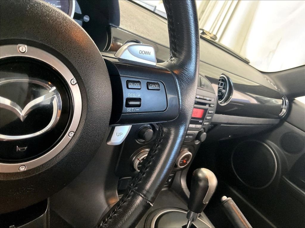 Used 2013 MAZDA MX-5 Miata Grand Touring RWD image 23