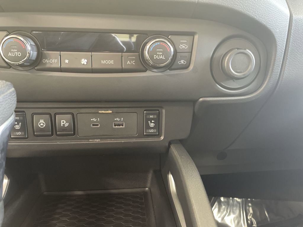 Certified 2024 Nissan Frontier SV w/ SV Convenience Package image 25