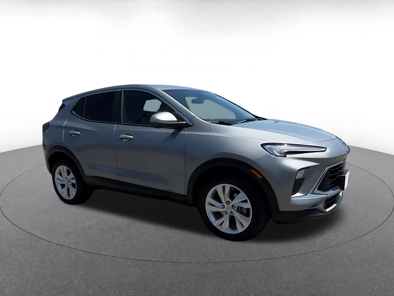 Used 2025 Buick Encore GX Preferred FWD image 2