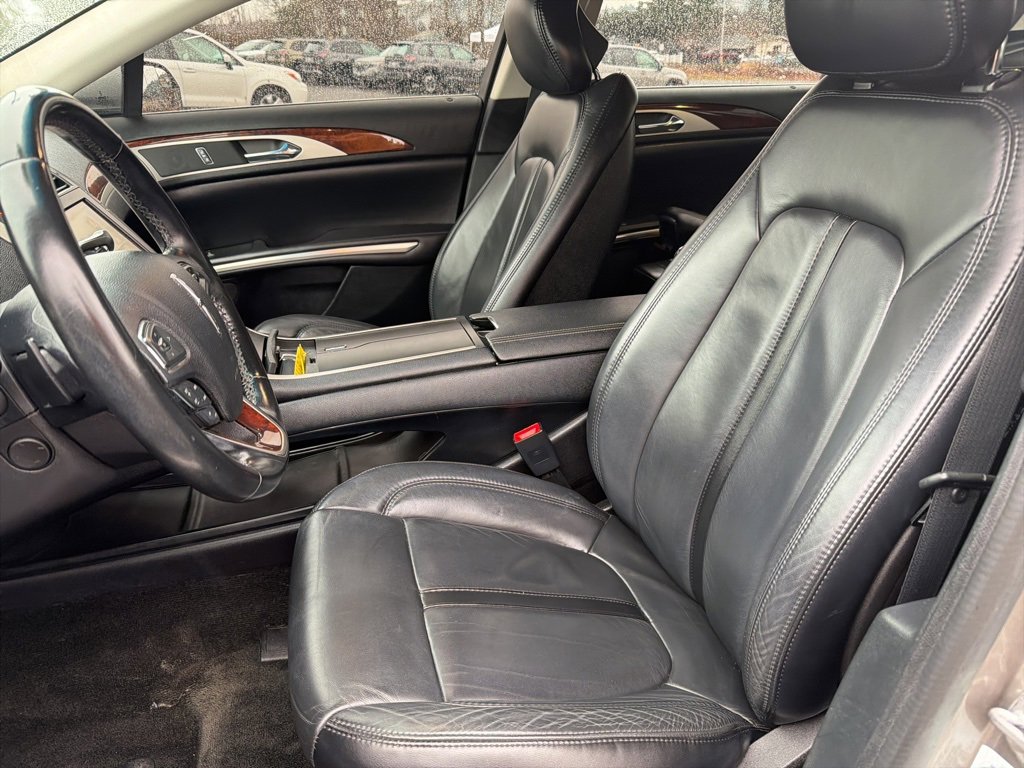 Used 2016 Lincoln MKZ AWD w/ Equipment Group 200A Select image 13