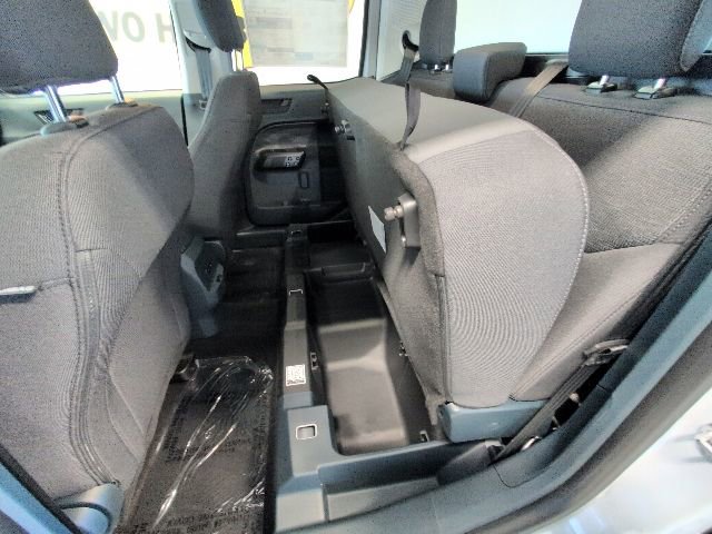 New 2026 Ford Maverick XL AWD/4WD image 26