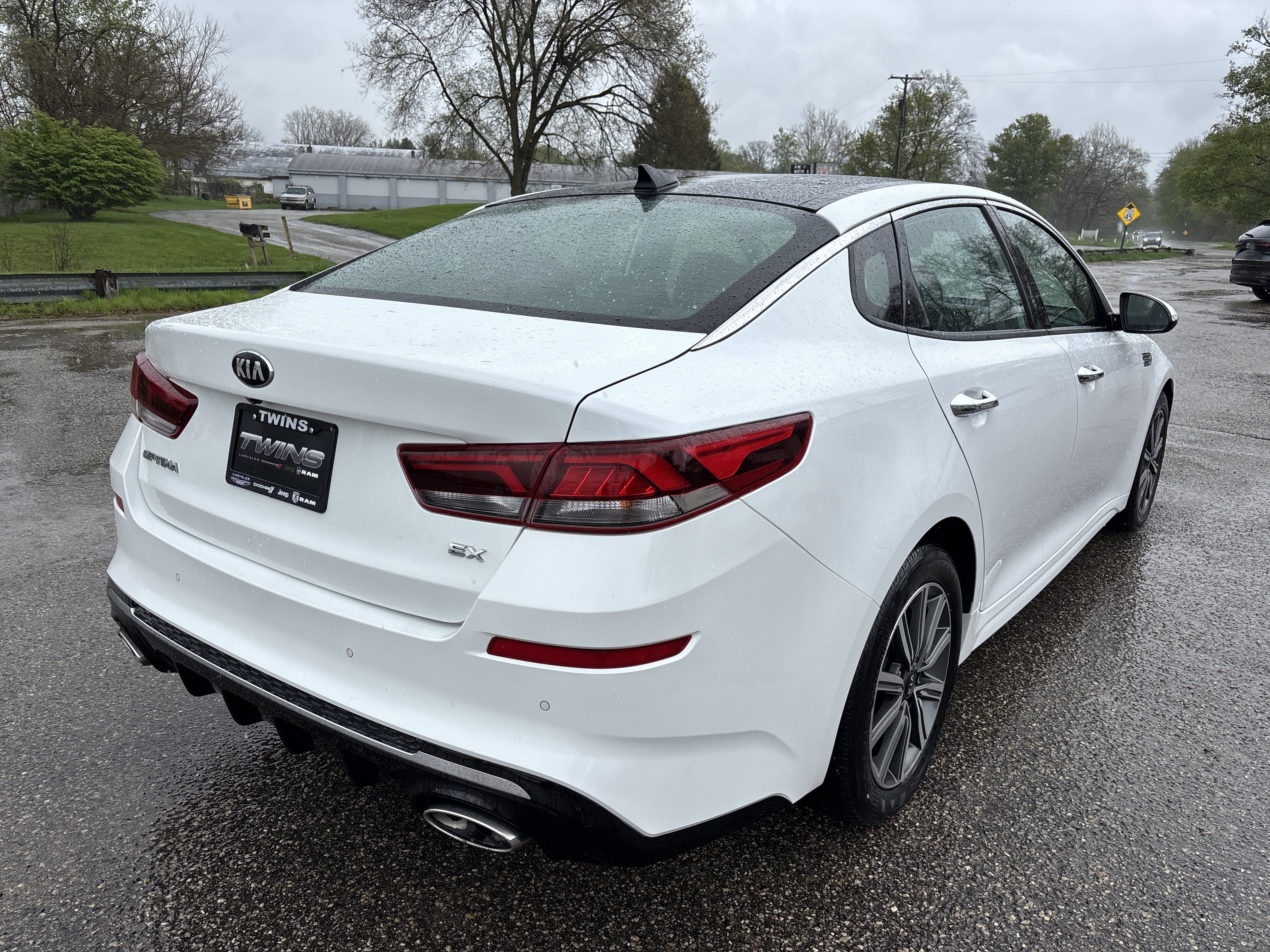 Used 2020 Kia Optima Premium FWD image 5