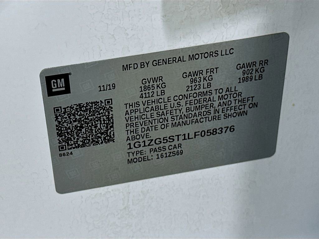 Used 2020 Chevrolet Malibu RS FWD image 32