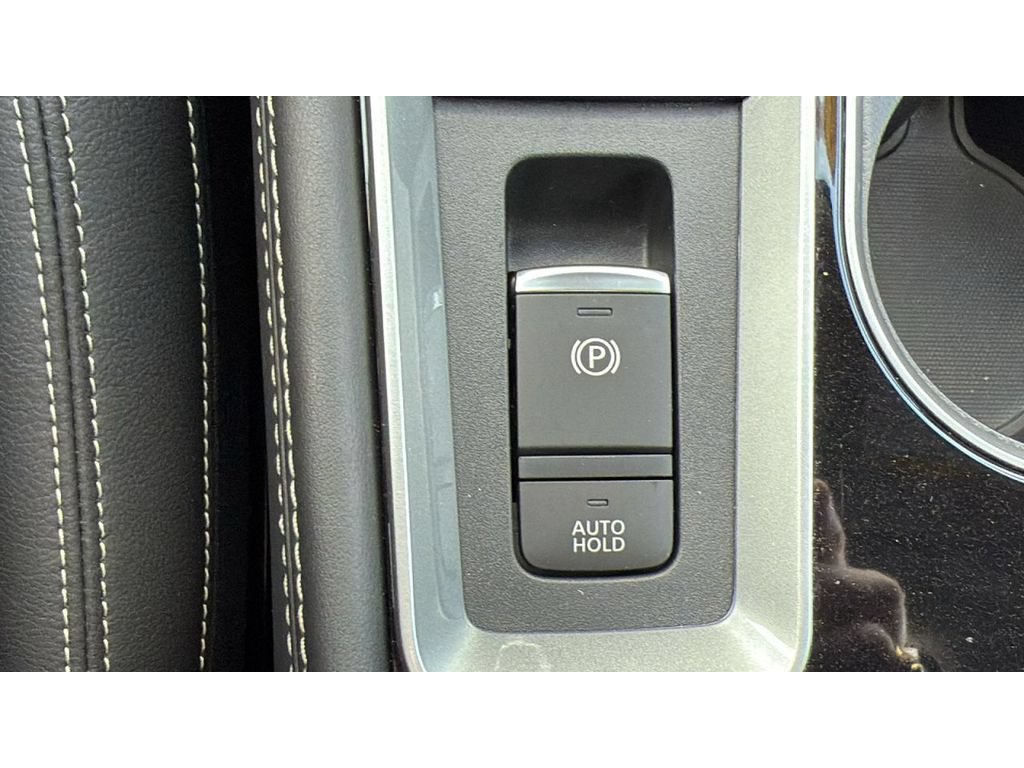 Used 2023 Nissan Altima 2.5 SL AWD/4WD image 24