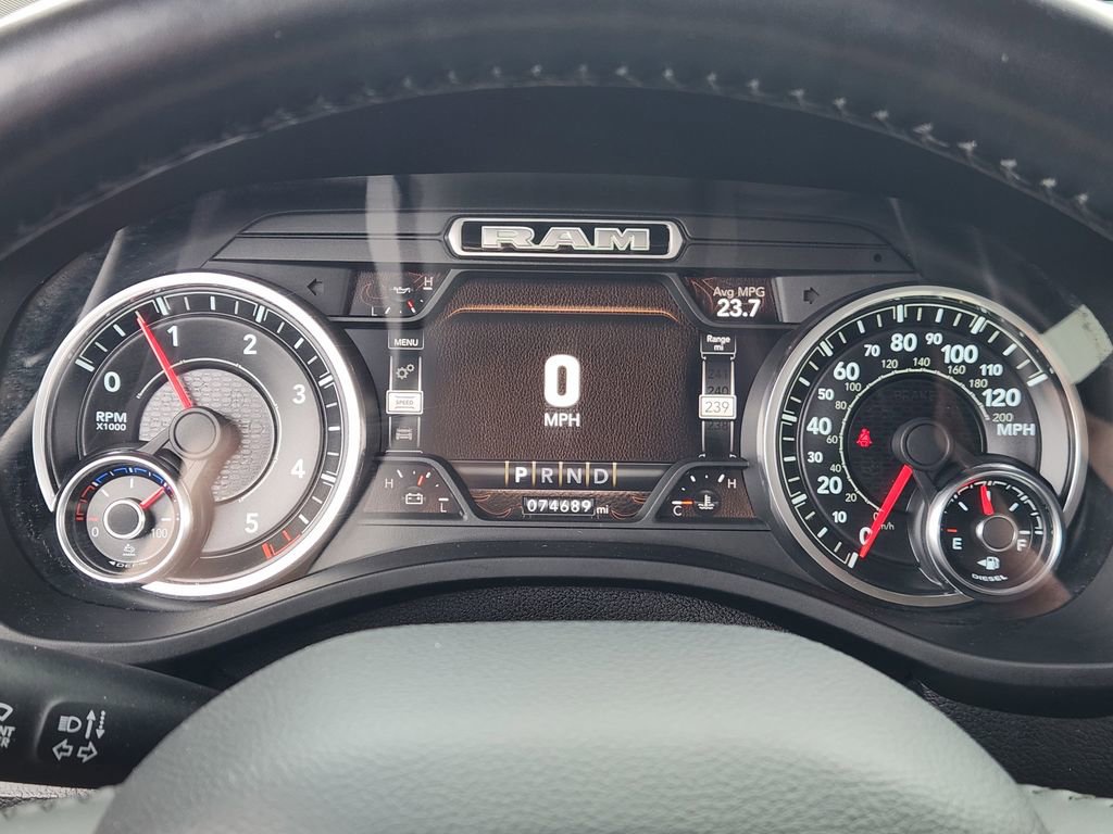 Used 2021 RAM 1500 Laramie RWD image 15