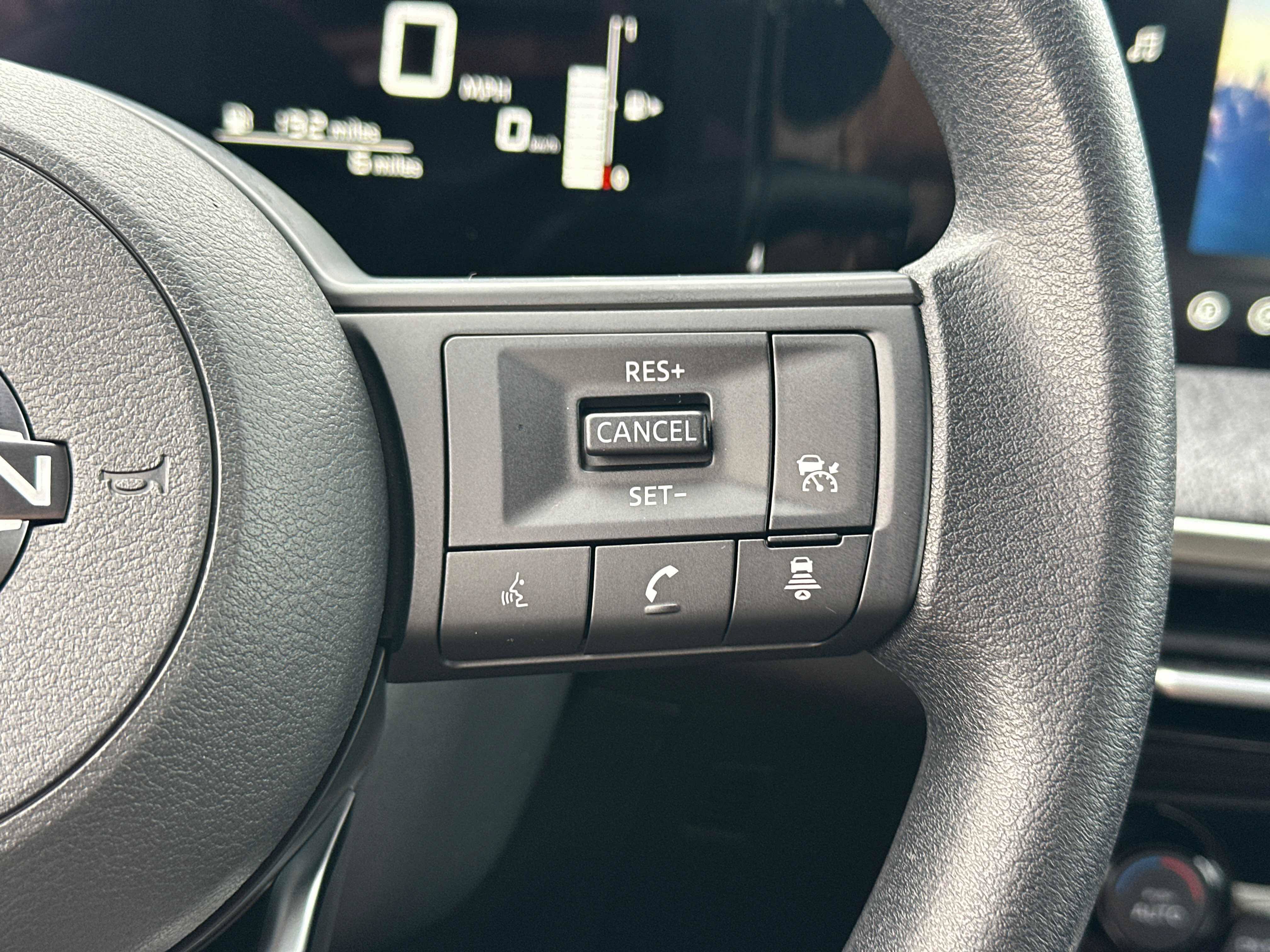New 2026 Nissan Kicks SV AWD/4WD image 38