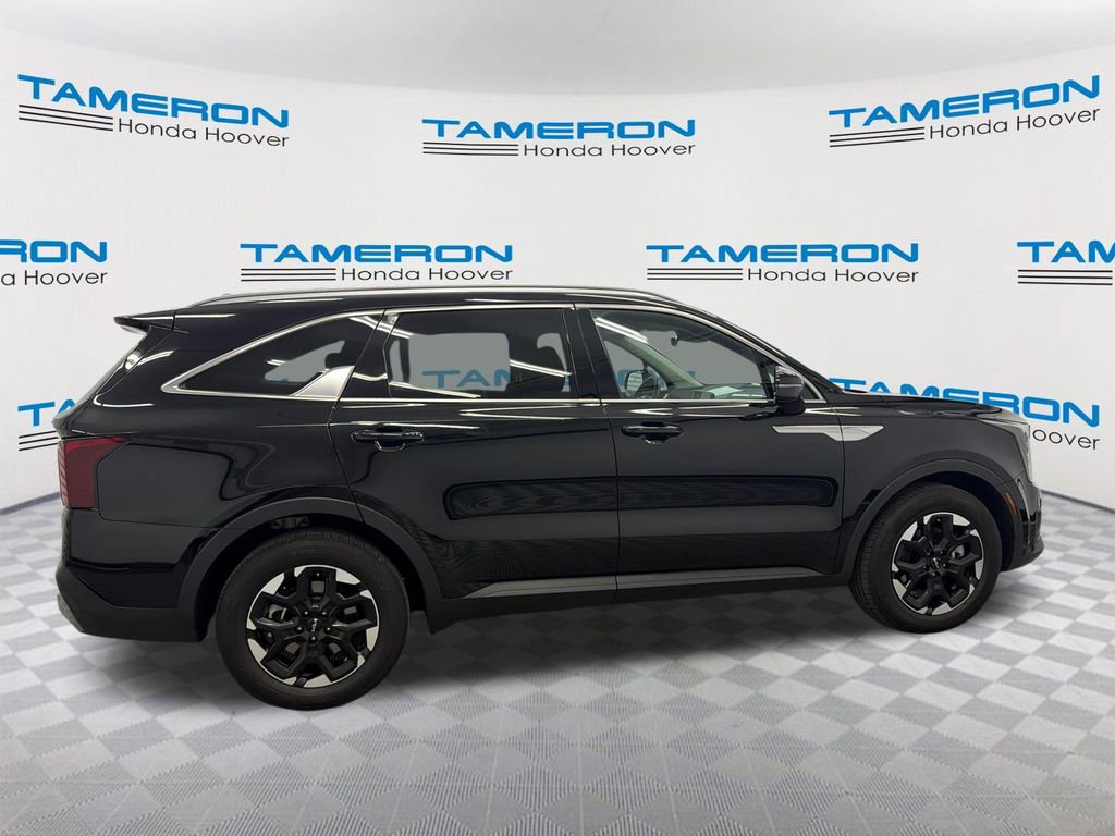 Used 2024 Kia Sorento S FWD image 6