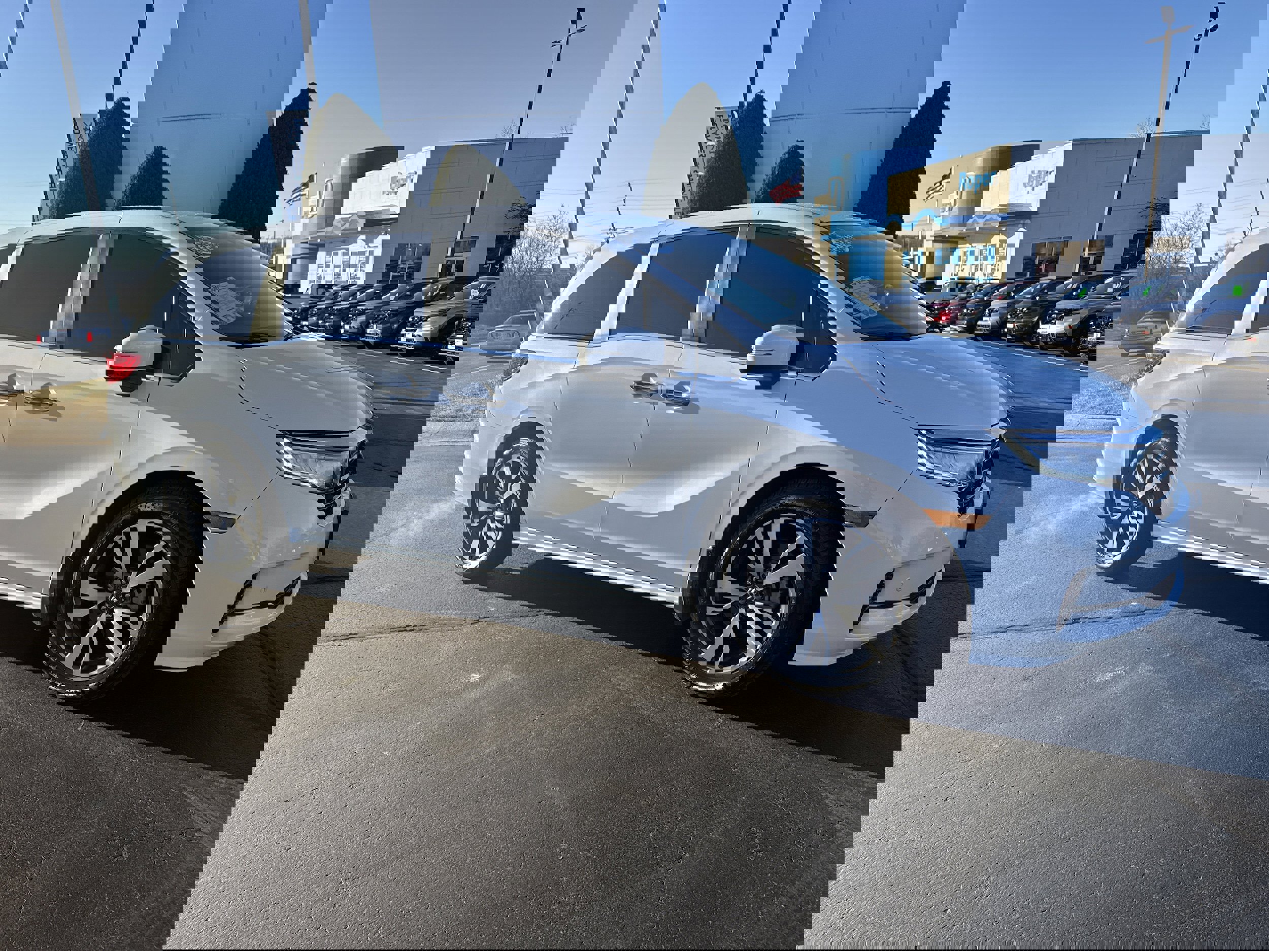 Used 2024 Honda Odyssey Touring image 1