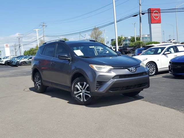 Used 2016 Toyota RAV4 LE AWD/4WD image 30