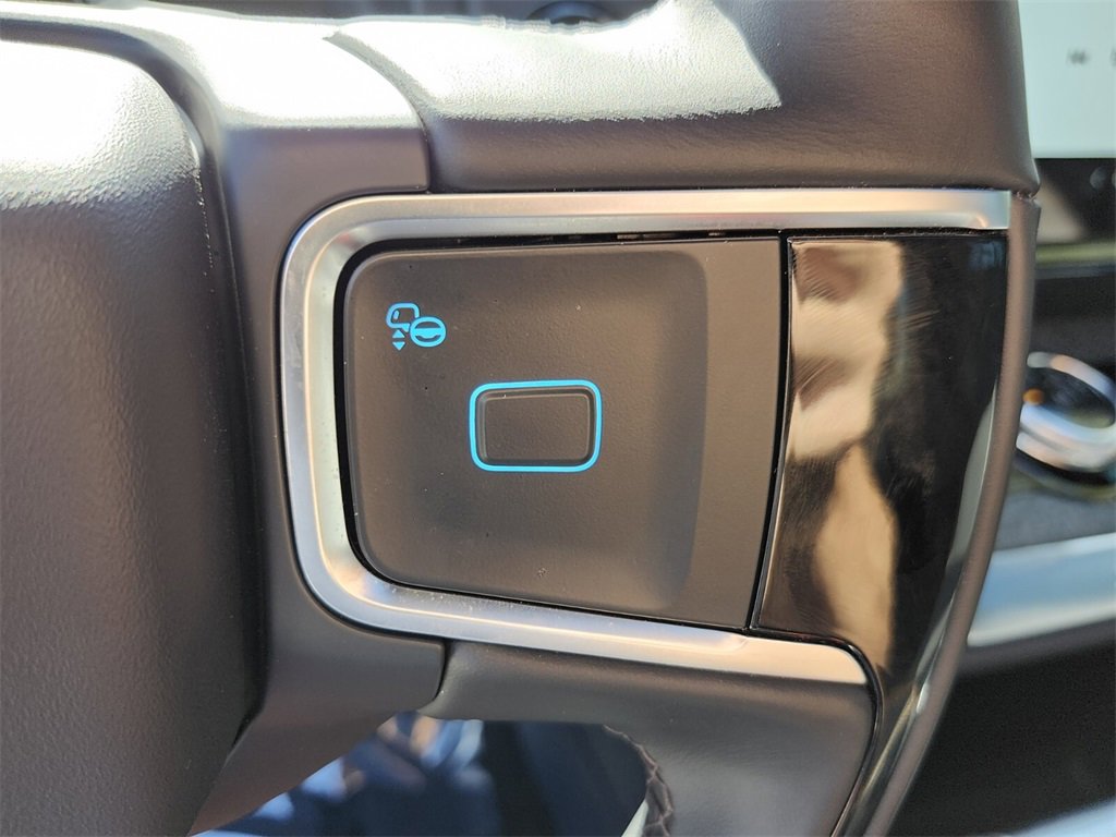 Used 2025 Ford Expedition Tremor image 27