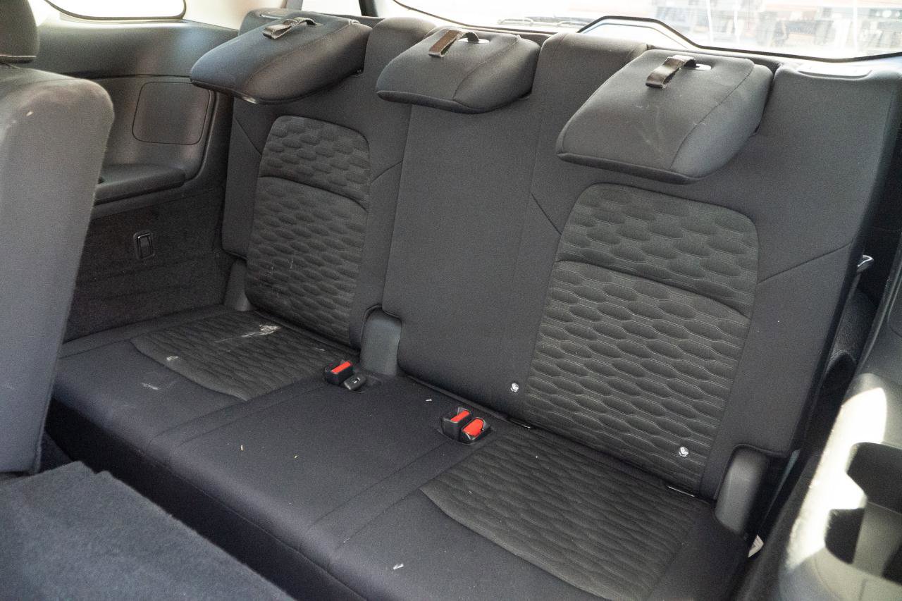 Used 2022 Nissan Pathfinder S AWD/4WD image 25