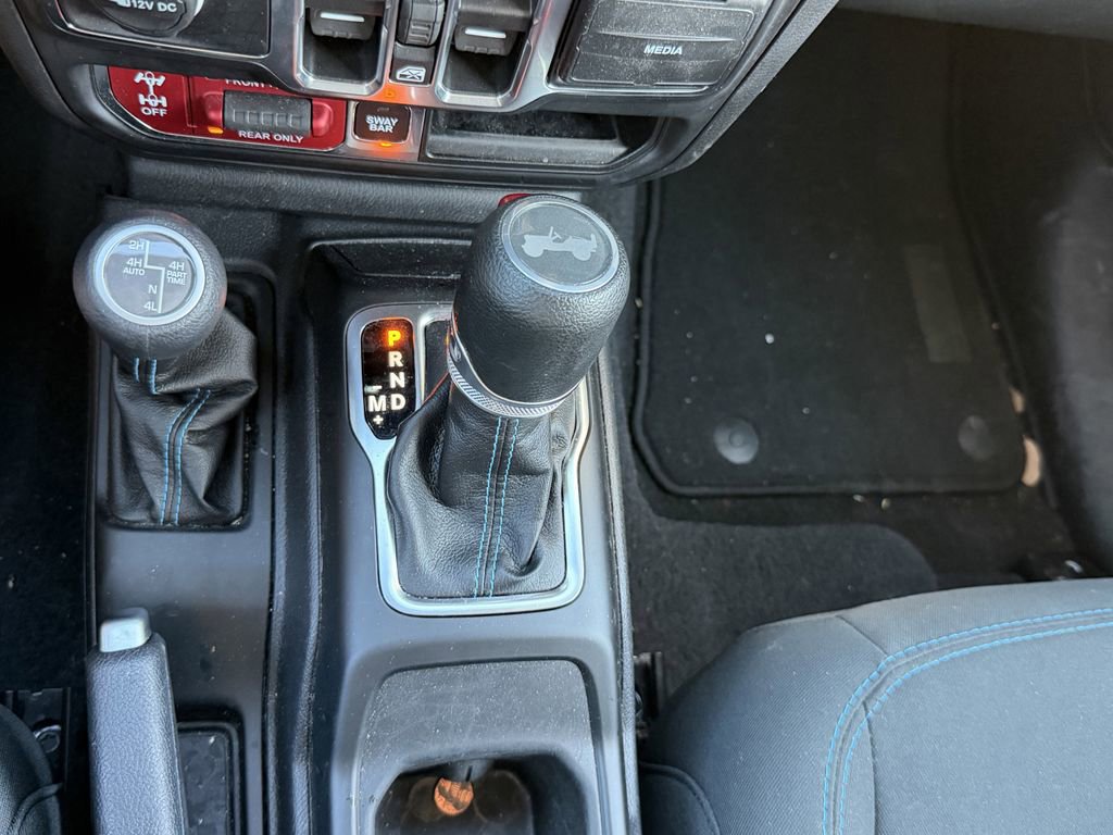 Used 2023 Jeep Wrangler Unlimited Rubicon 4xe AWD/4WD image 26