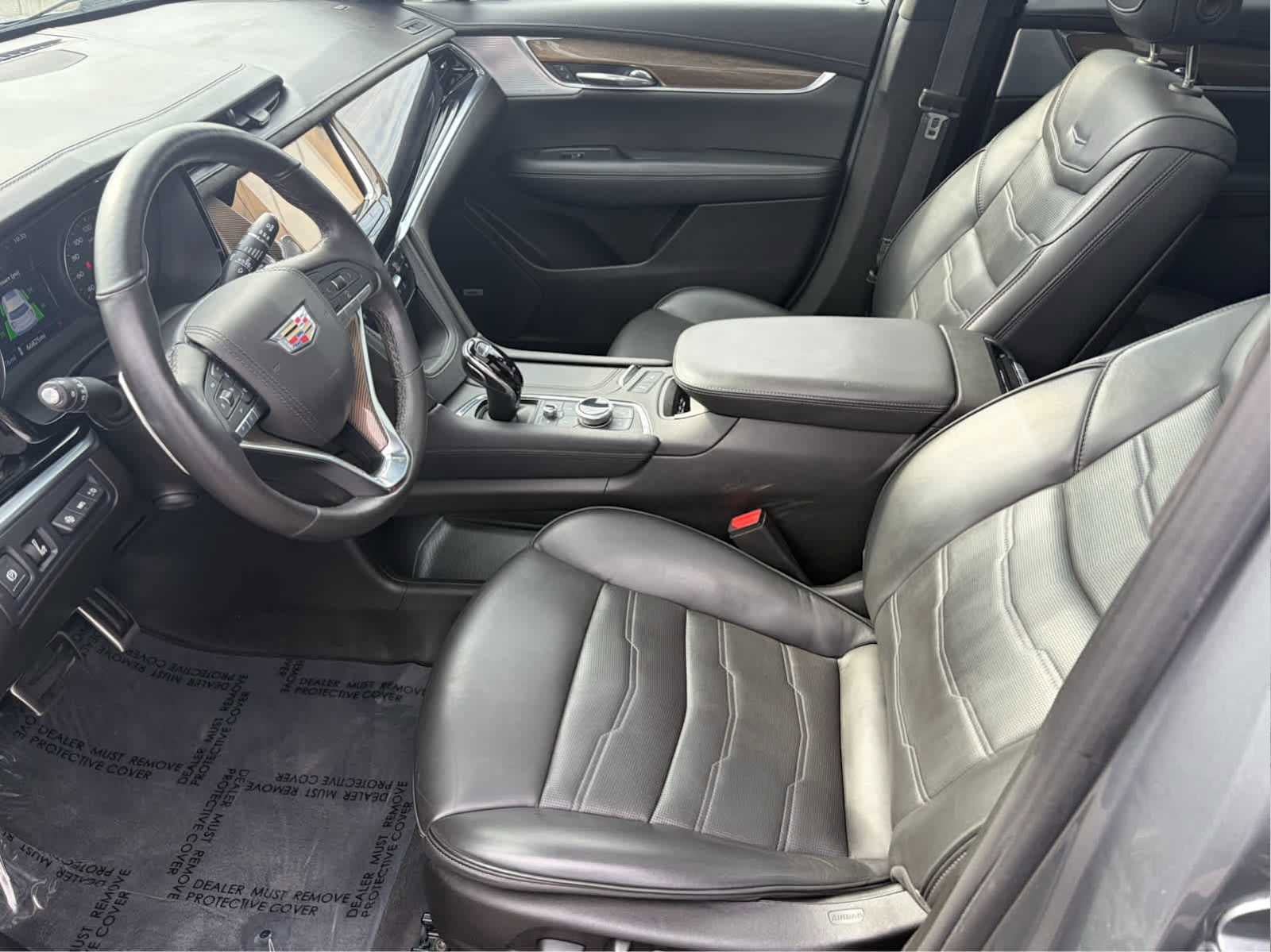 Used 2023 Cadillac XT6 Sport w/ Platinum Package AWD/4WD image 9
