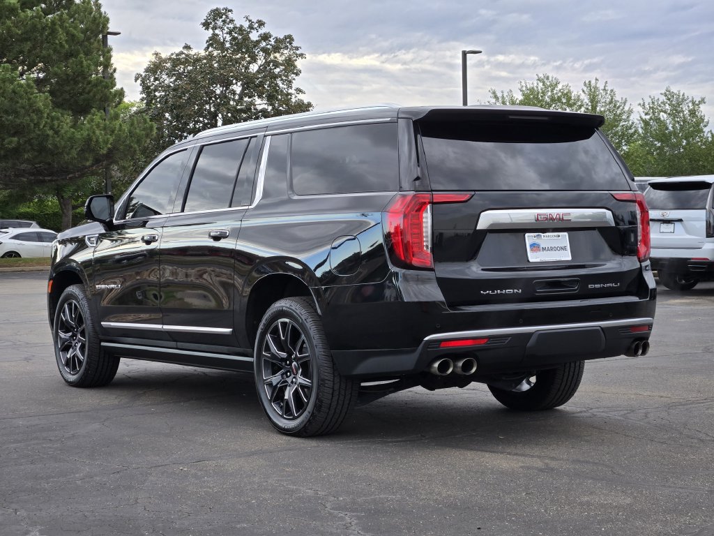 Certified 2024 GMC Yukon XL Denali AWD/4WD image 3