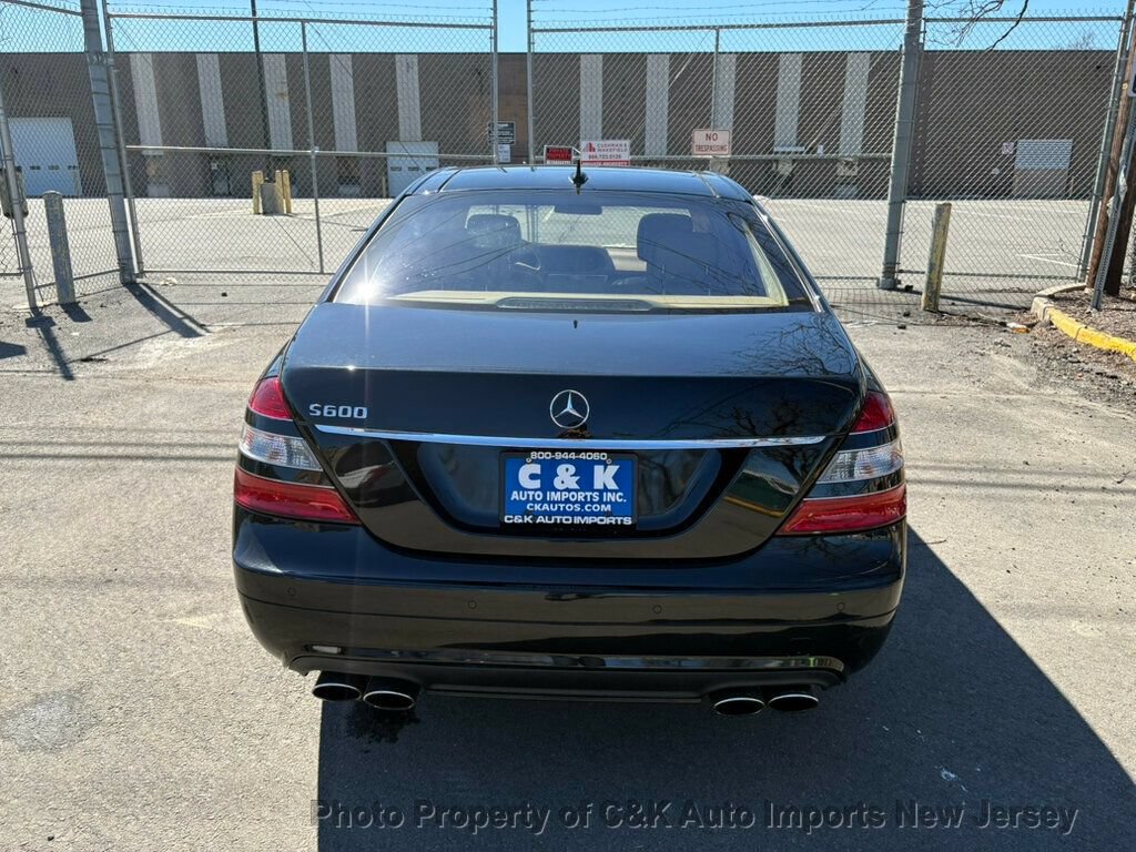 Used 2007 Mercedes-Benz S 600 image 12