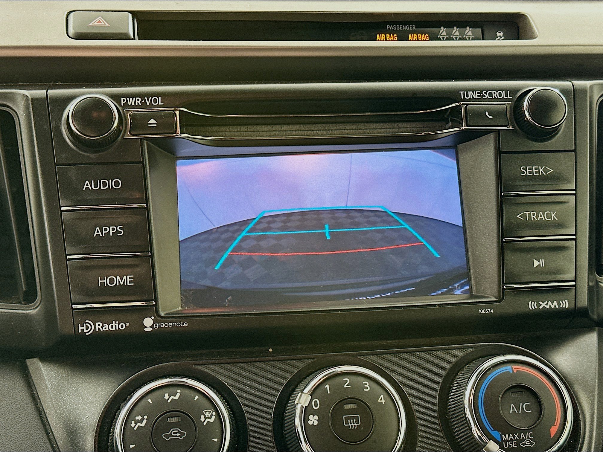 Used 2017 Toyota RAV4 LE image 21