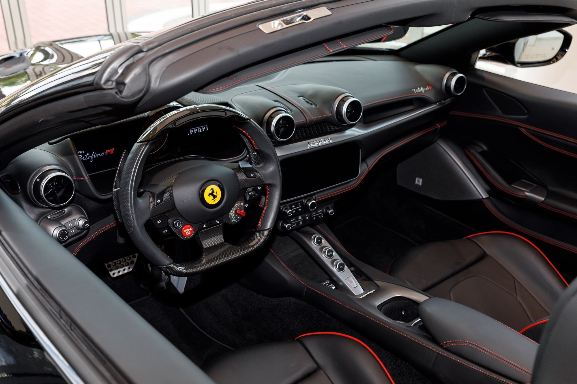 Used 2023 Ferrari Portofino M RWD image 19