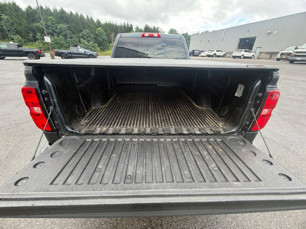 Used 2018 Chevrolet Silverado 1500 LT w/ All Star Edition AWD/4WD image 38