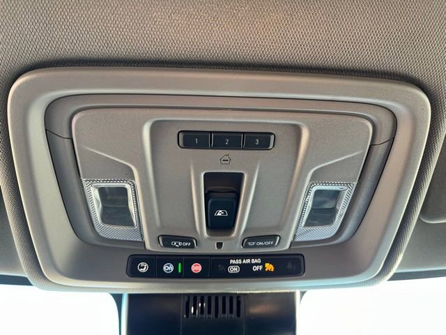 Used 2024 GMC Sierra 1500 SLE w/ Preferred Package image 23