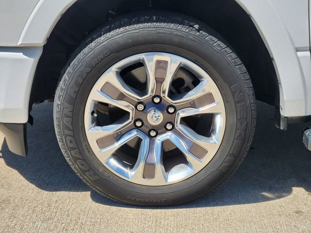 Used 2023 RAM 1500 Limited w/ Body Color Bumper Group image 10