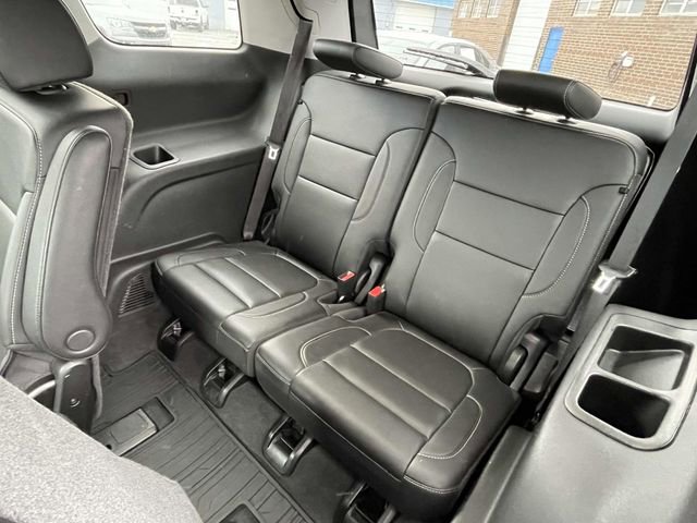 Used 2023 GMC Acadia SLT image 13