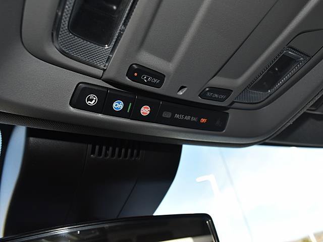 Used 2022 Chevrolet Silverado 1500 RST image 29