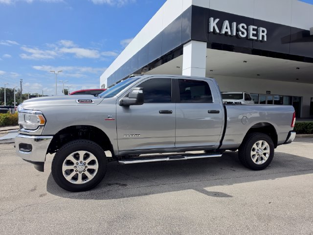 Used 2024 RAM 2500 Big Horn AWD/4WD image 2