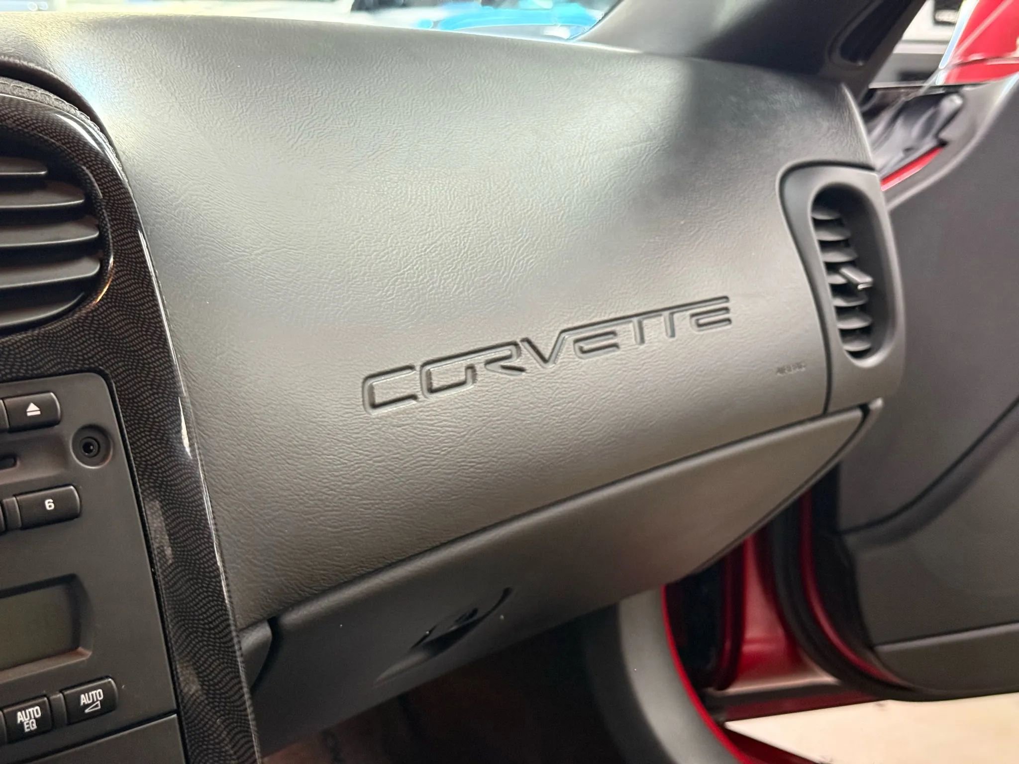 Used 2012 Chevrolet Corvette Grand Sport w/ Roof Package image 28