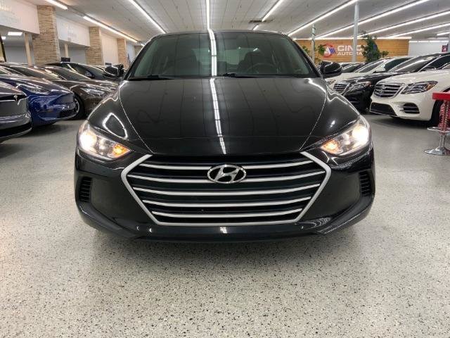 Used 2018 Hyundai Elantra SE FWD image 3