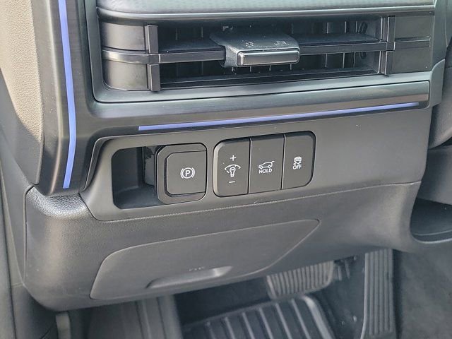 Used 2025 Hyundai Santa Fe Calligraphy FWD image 20