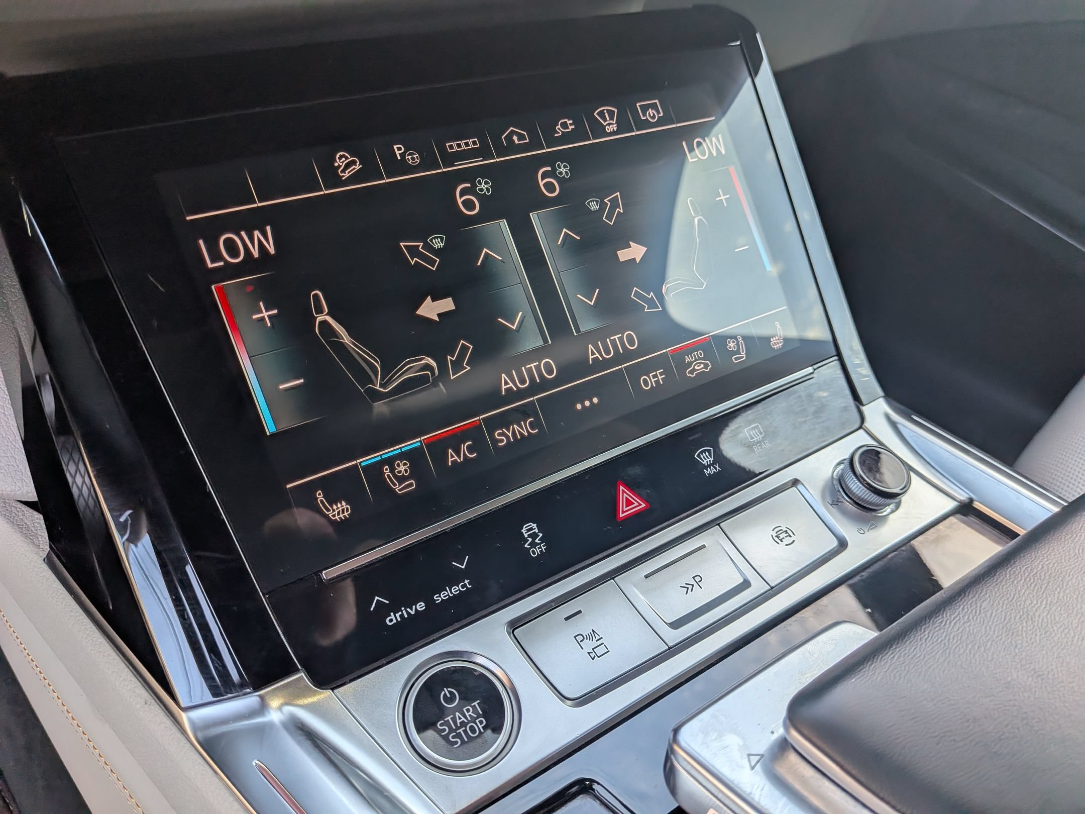 Used 2024 Audi Q8 e-tron Premium Plus w/ Prestige Package AWD/4WD image 20
