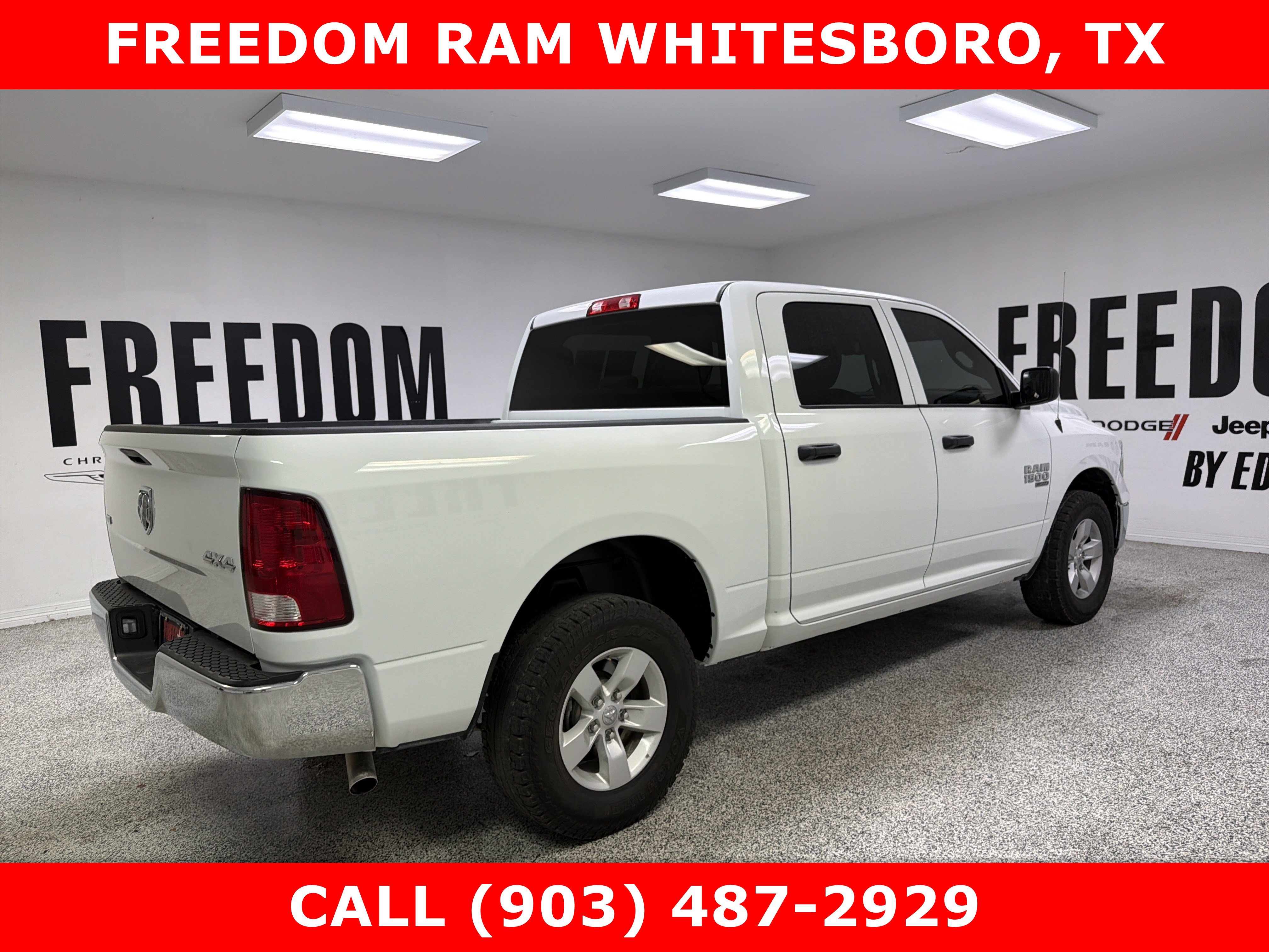 Used 2023 RAM 1500 Classic SLT w/ Electronics Group AWD/4WD image 4