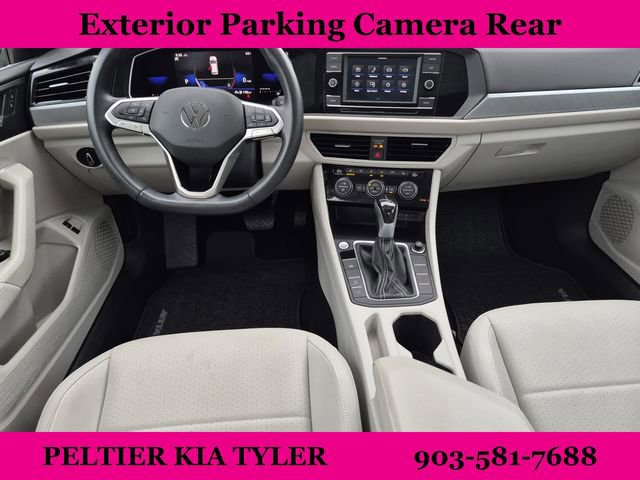 Used 2023 Volkswagen Jetta SE w/ Panoramic Sunroof Package FWD image 25