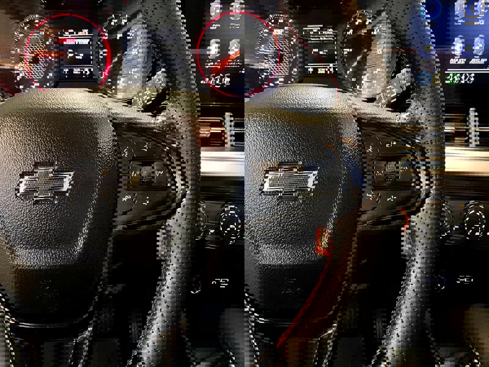 Used 2024 Chevrolet Trax RS image 25