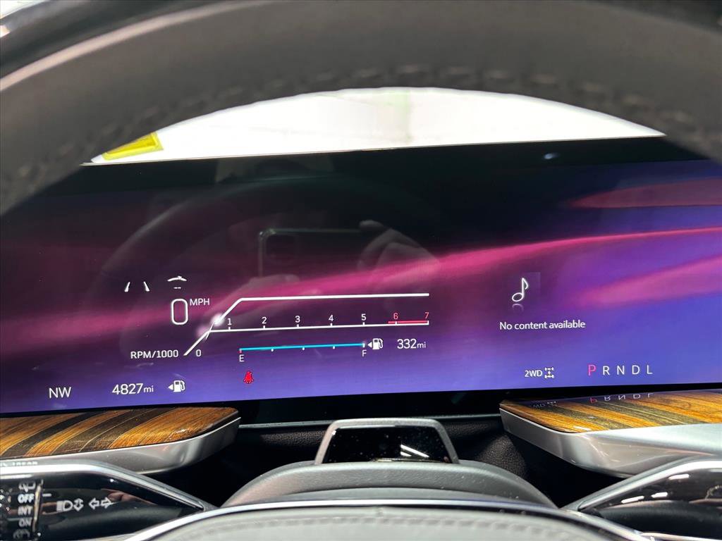 Used 2025 Cadillac Escalade Sport Platinum w/ LPO, ONYX Package image 17