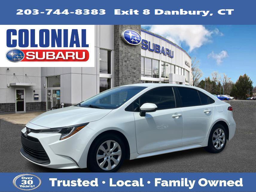 Used 2024 Toyota Corolla LE FWD image 1