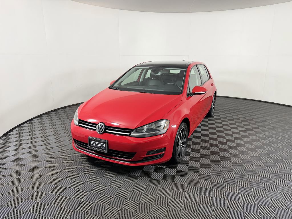 Used 2015 Volkswagen Golf SE w/ Lighting Package