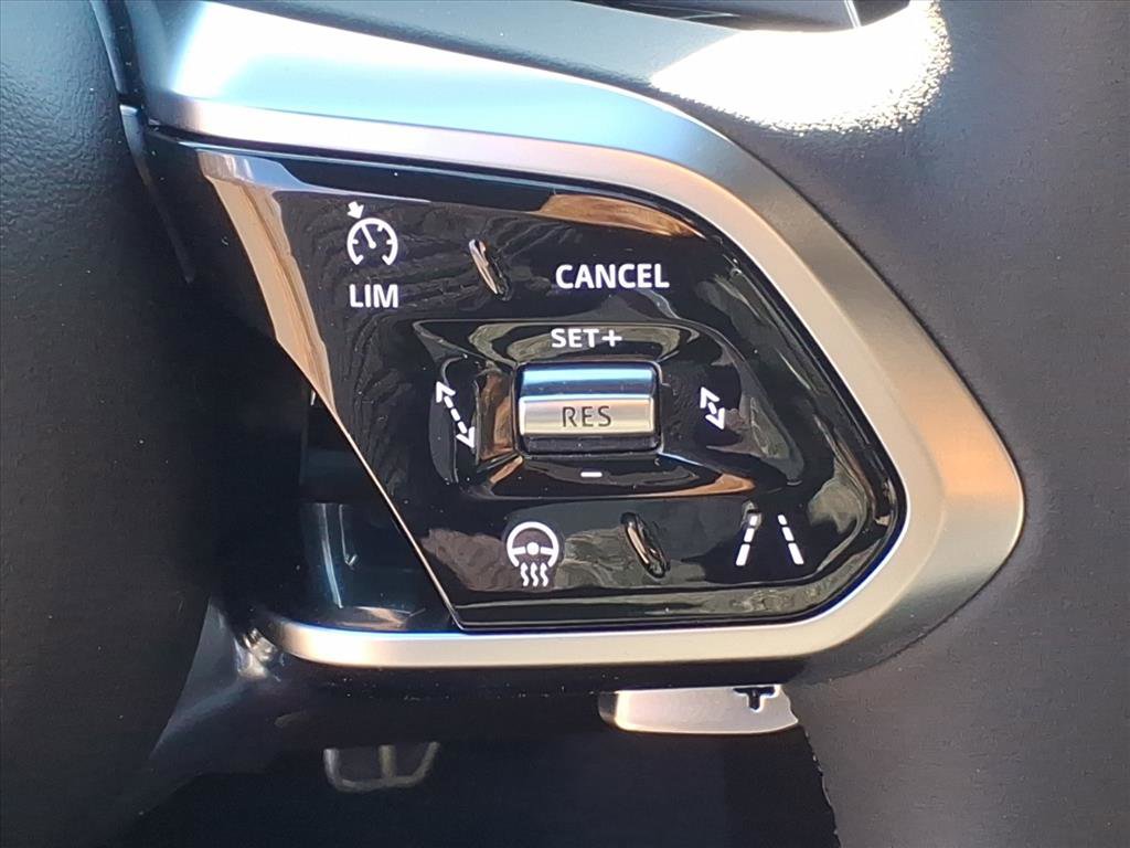 New 2024 Jaguar XF R-Dynamic SE image 16