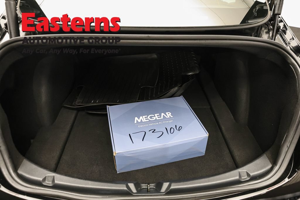 Used 2023 Tesla Model 3 Standard Range RWD image 9