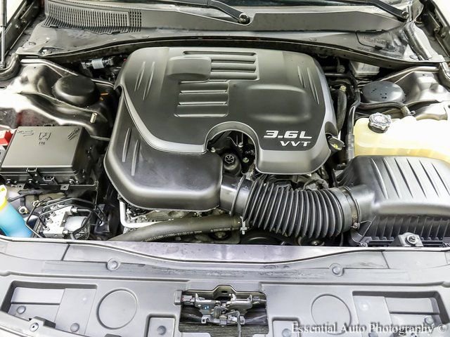 Used 2018 Chrysler 300 S w/ Safetytec Plus Group image 21