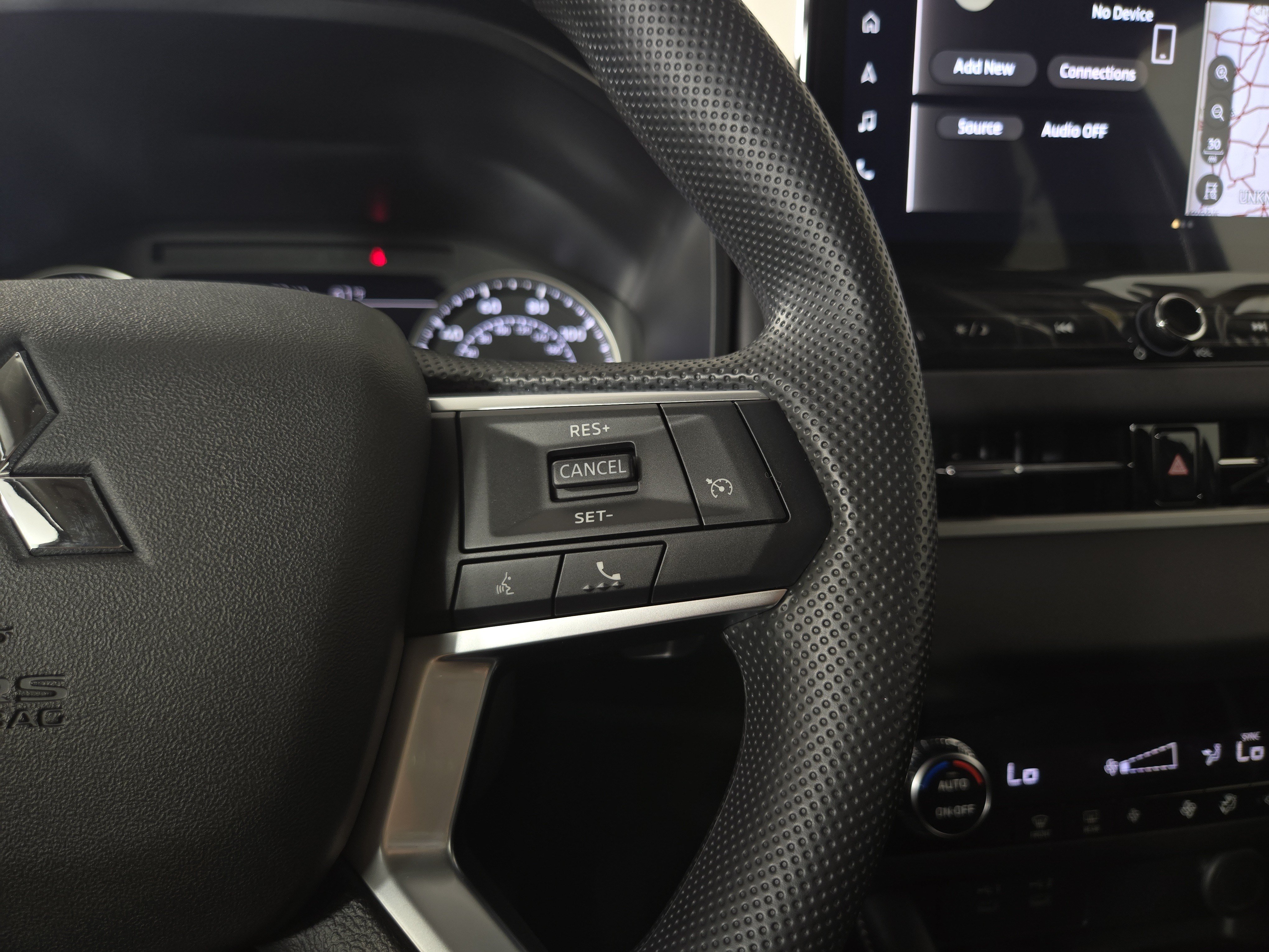 New 2026 Mitsubishi Outlander ES AWD/4WD image 16