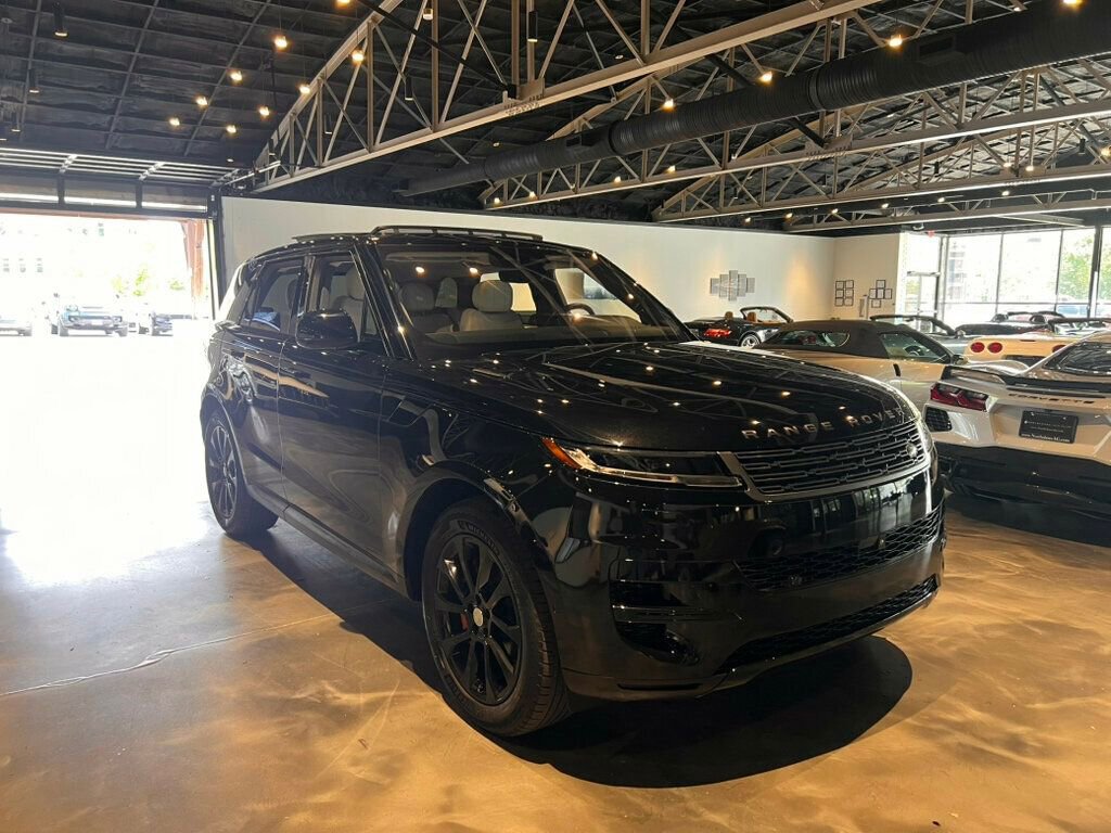 Used 2023 Land Rover Range Rover SE AWD/4WD image 7