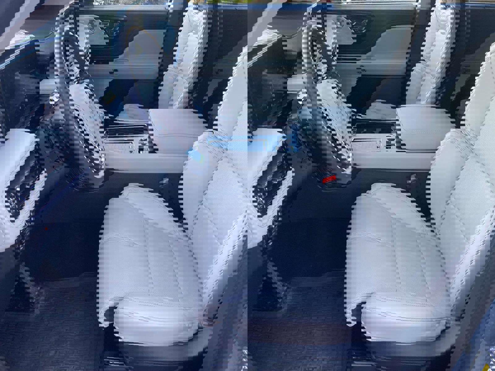 Used 2025 Lincoln Aviator Reserve w/ Luxury Package image 22