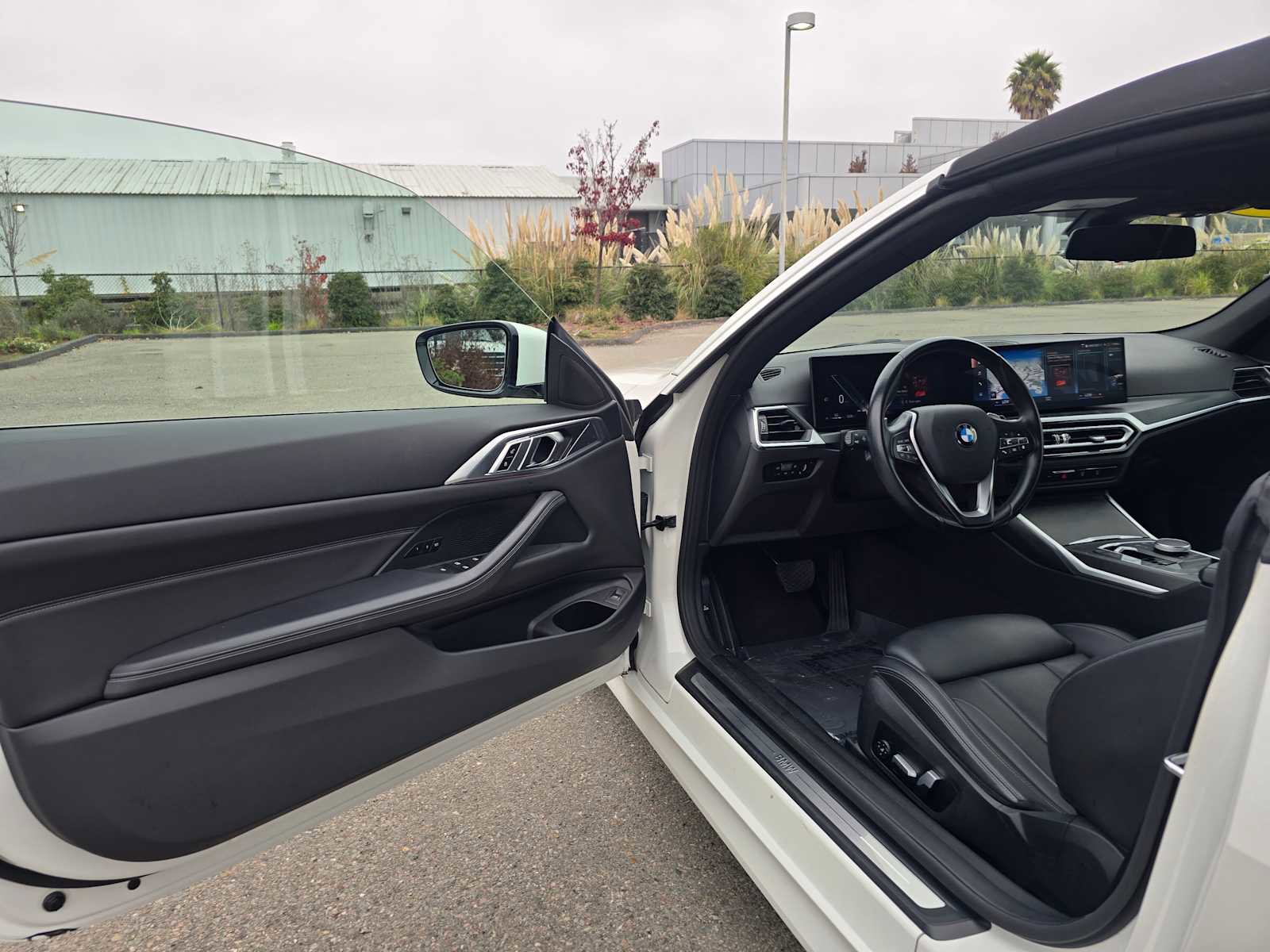 Used 2024 BMW 430i Convertible image 17