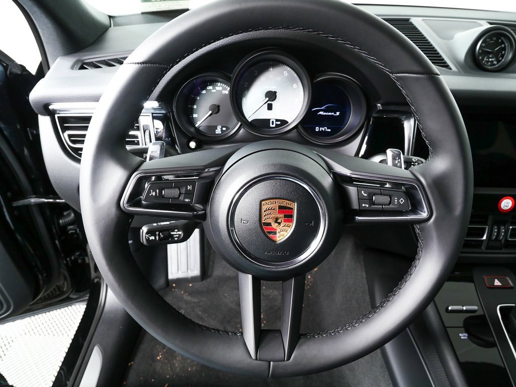 New 2026 Porsche Macan S image 9