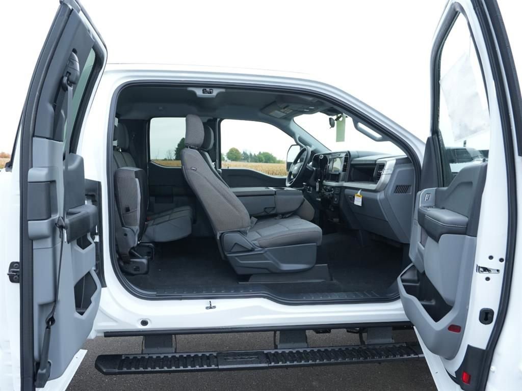 New 2026 Ford F250 XL w/ STX Appearance Package image 28