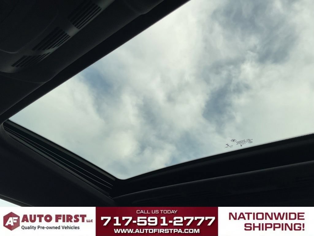 Used 2015 BMW M235i Coupe w/ Premium Package RWD image 23